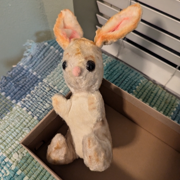 3 vintage (60s) stuffed toys- teddy bear, rabbit, handmade yo-yo clown doll - Picture 6 of 7